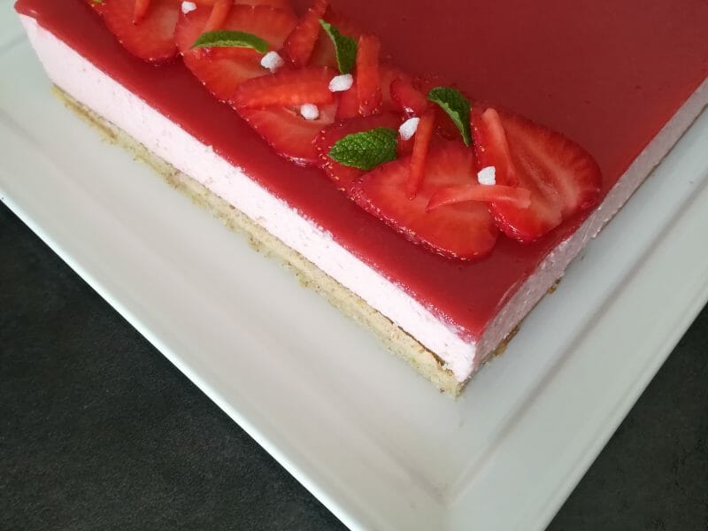 Cliquez pour zoomer ! Bavarois aux fraises Thermomix par alex26