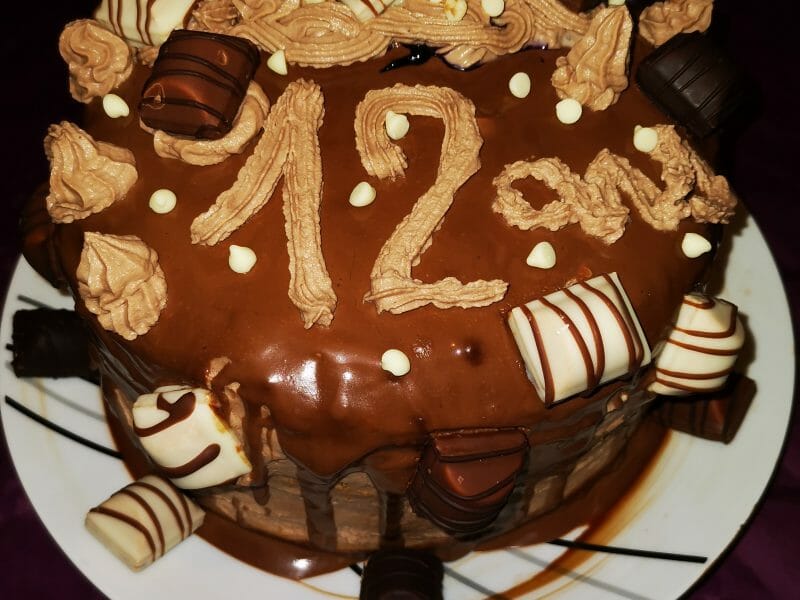 Cliquez pour zoomer ! Layer cake Kinder Bueno Thermomix par ganou29260