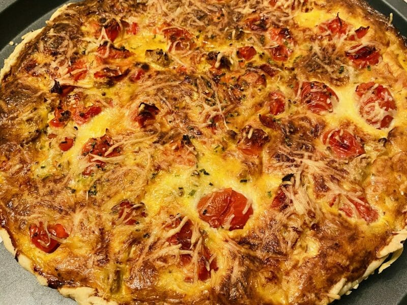 Cliquez pour zoomer ! Tarte au thon, tomate et moutarde Thermomix par ise25