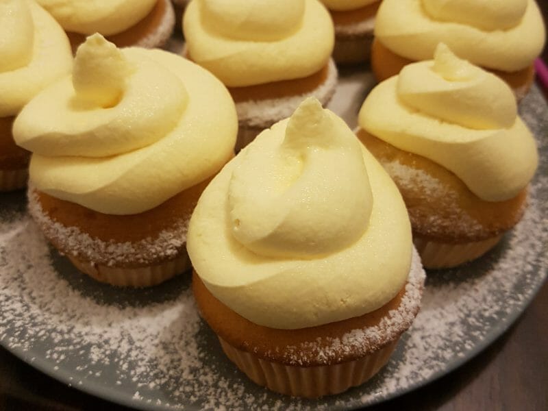 Cliquez pour zoomer ! Cupcakes à la framboise Thermomix par mariaaa