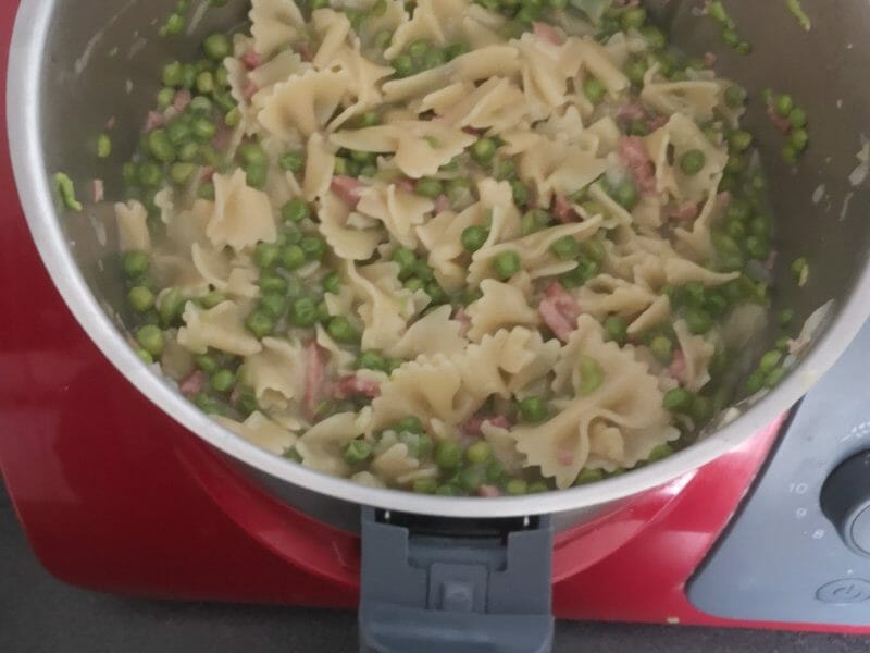 Cliquez pour zoomer ! Pâtes aux petits pois et lardons Thermomix par doudonuts