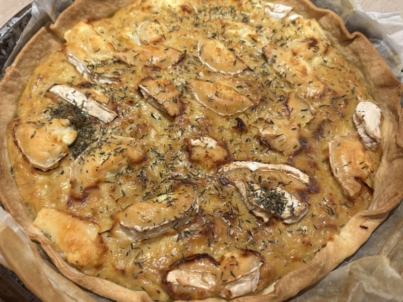 Cliquez pour zoomer ! Quiche oignons, chèvre et miel Thermomix par alison89