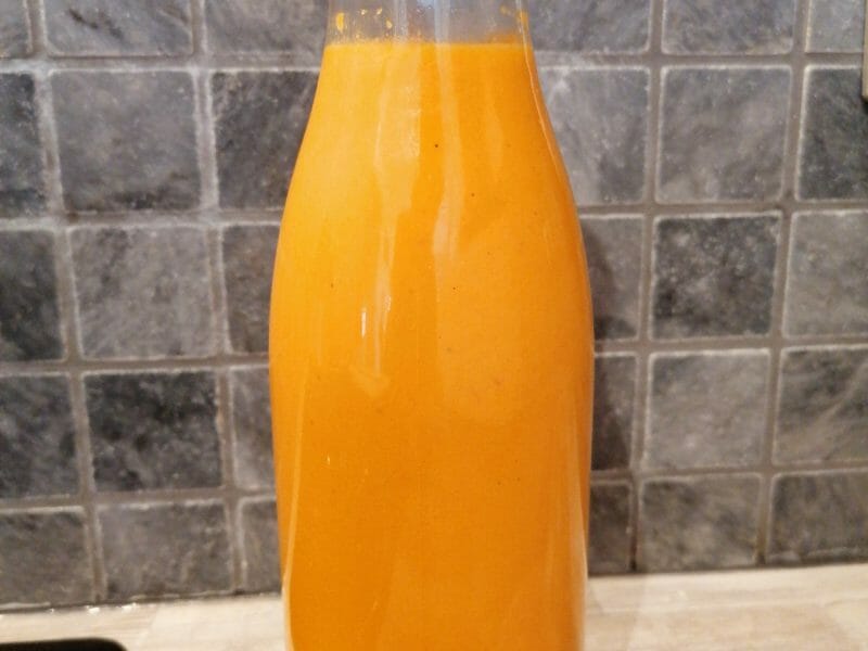 Cliquez pour zoomer ! Velouté de carottes et poivrons rouges Thermomix par aurore_46