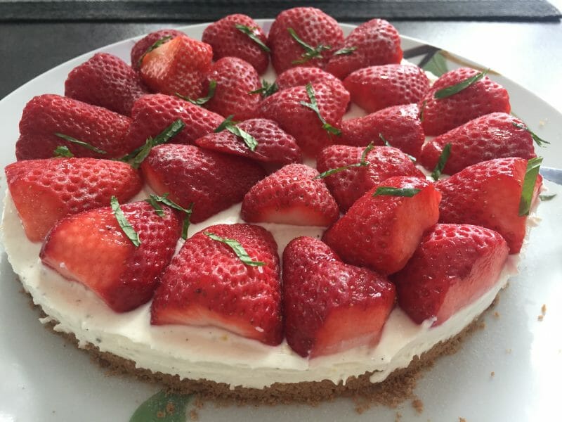 Cliquez pour zoomer ! Tarte aux fraises sans cuisson Thermomix par dalia_1