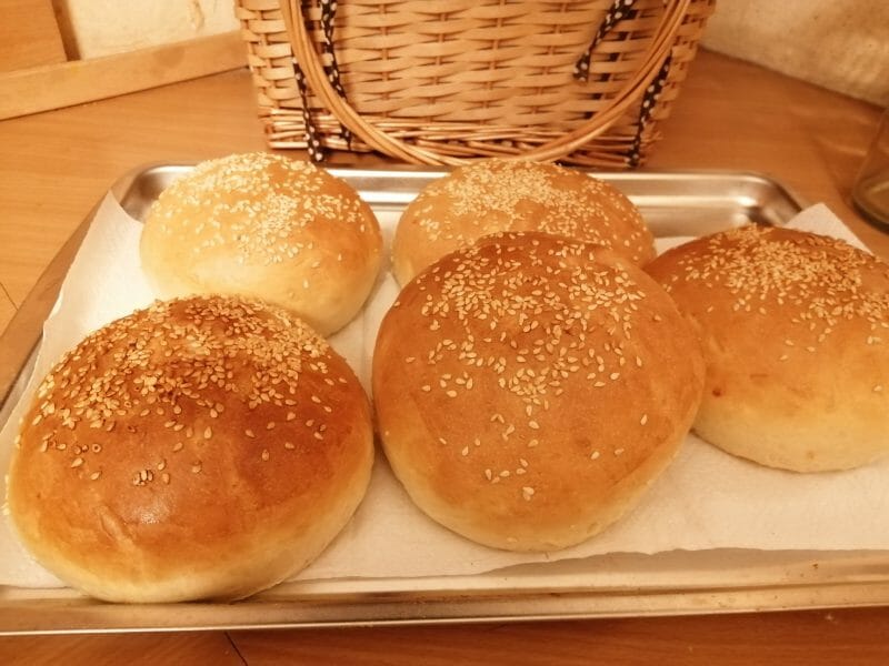 Cliquez pour zoomer ! Pains hamburger Thermomix par lisa95340