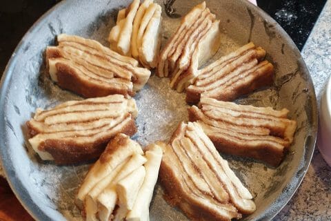 Cliquez pour zoomer ! Brioche à effeuiller à la cannelle Thermomix par idydou