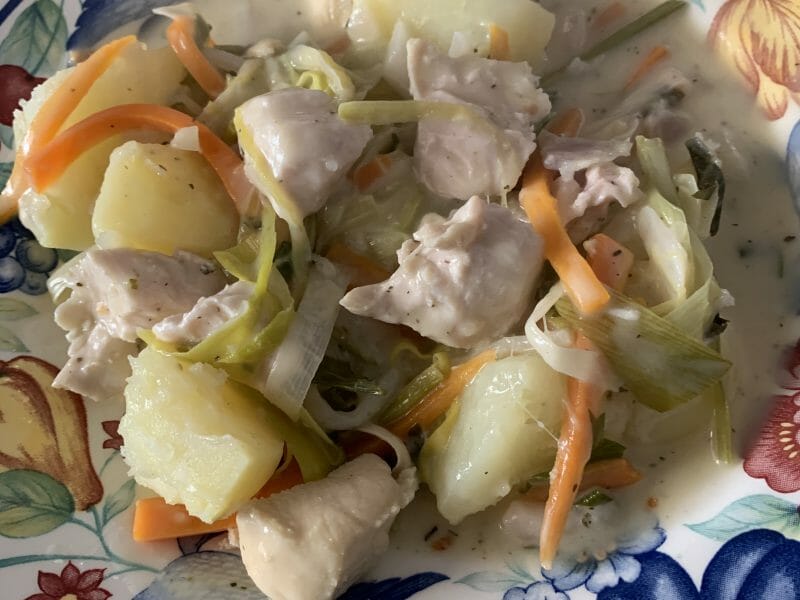 Cliquez pour zoomer ! Waterzooï de poulet Thermomix par pimprenelle62