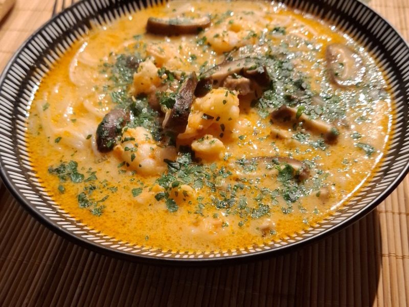 Cliquez pour zoomer ! Soupe thaï crevettes et lait de coco Thermomix par valperso