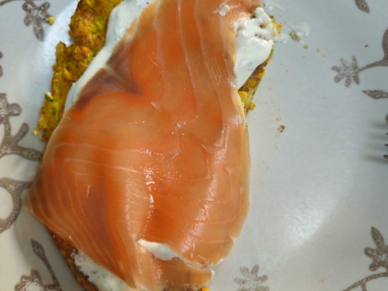 Cliquez pour zoomer ! Galette de légumes et saumon fumé Thermomix par scrapouillenana