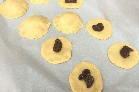 Cliquez pour zoomer ! Cookies fourrés au nutella Thermomix par maya1107