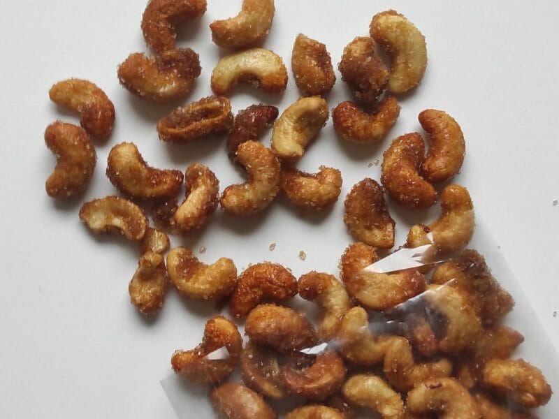 Cliquez pour zoomer ! Amandes grillées à la cannelle et au miel Thermomix par Insta : @frh_sweets