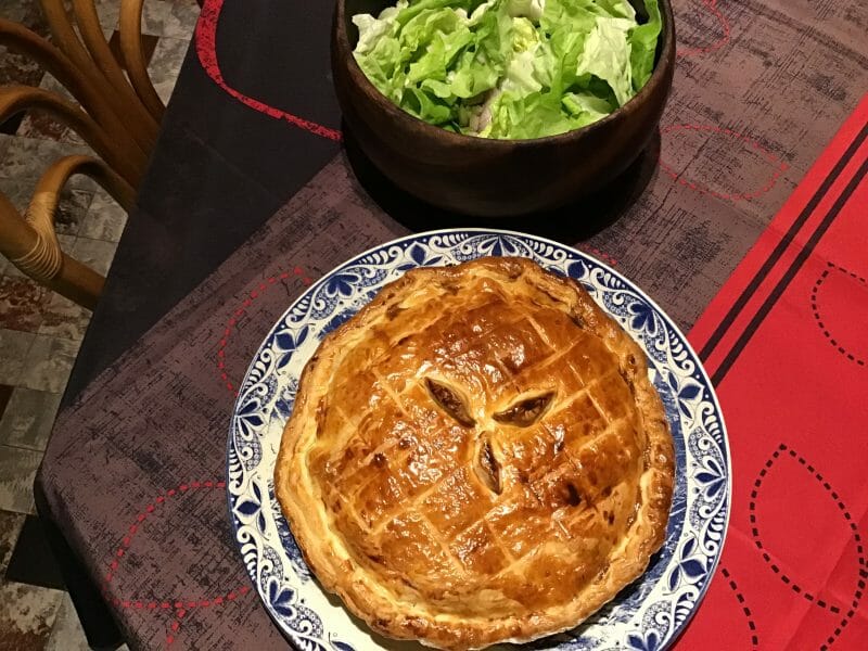 Cliquez pour zoomer ! Tourte au poulet et aux champignons Thermomix par vero68850