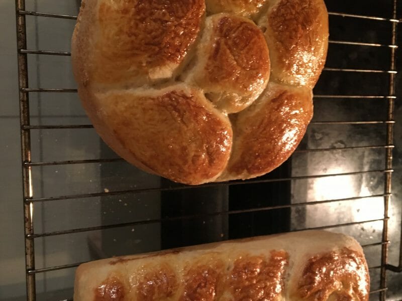 Cliquez pour zoomer ! Brioche tressée à la mie filante Thermomix par sossooooo