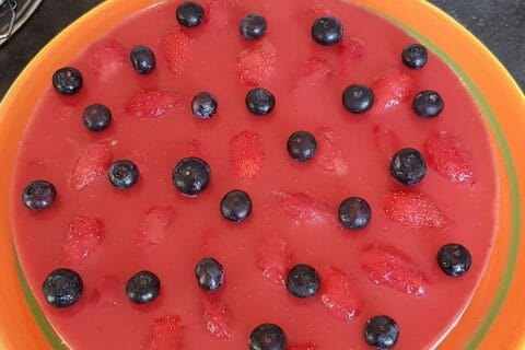 Cliquez pour zoomer ! Bavarois aux fraises Thermomix par pauline3842