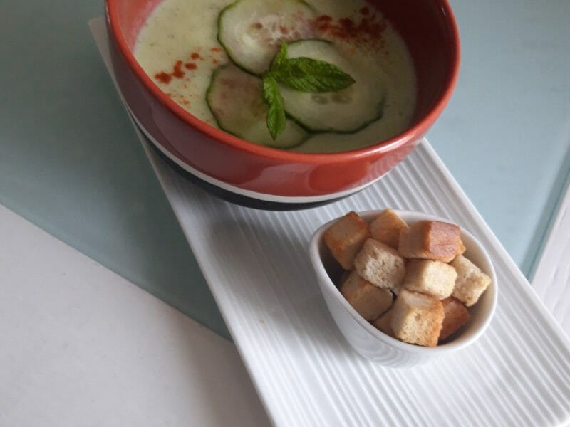 Cliquez pour zoomer ! Soupe froide courgette et concombre Thermomix par Nanie🍫