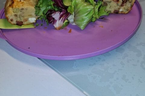 Cliquez pour zoomer ! Cake chèvre, noisettes et lardons Thermomix par Nanie🍫