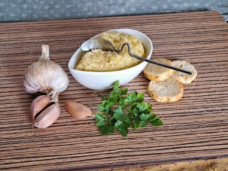 Cliquez pour zoomer ! Pâte d’ail Thermomix par Nanie🍫