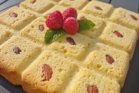 Cliquez pour zoomer ! Carrés aux amandes Thermomix par Nanie🍫