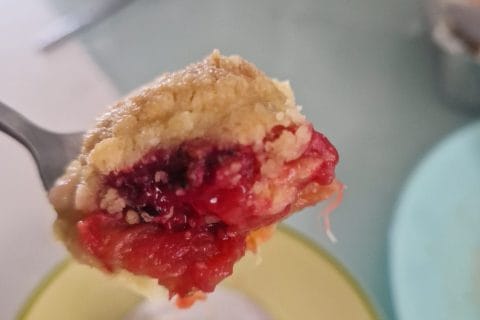 Cliquez pour zoomer ! Crumble fraise rhubarbe et noix de coco Thermomix par Nanie🍫