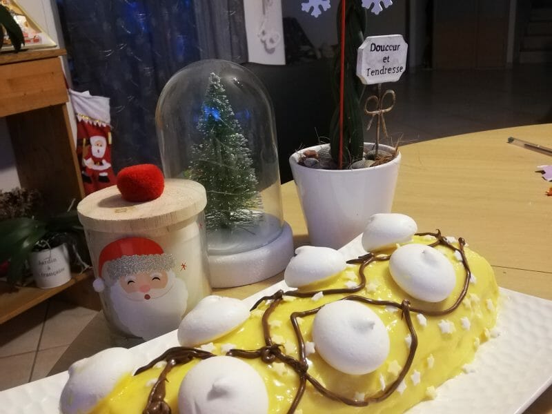 Cliquez pour zoomer ! Bûche au citron meringuée Thermomix par mimikinou