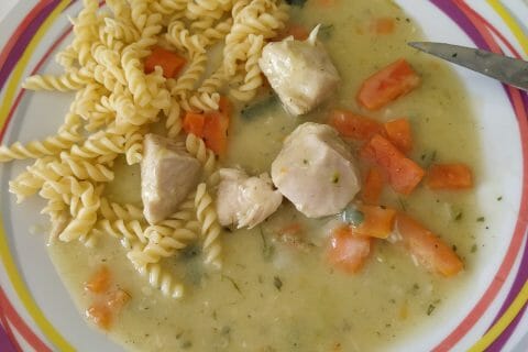 Cliquez pour zoomer ! Waterzooï de poulet Thermomix par lucie2305