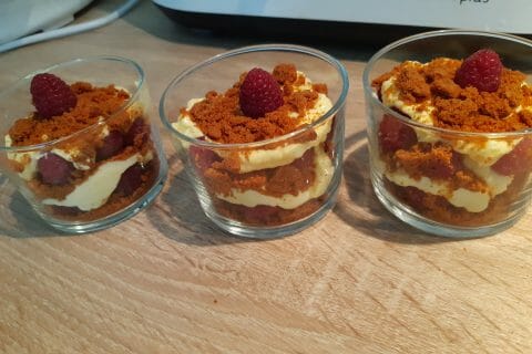 Cliquez pour zoomer ! Tiramisu aux framboises et spéculoos au Thermomix
