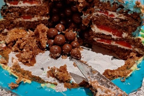 Cliquez pour zoomer ! Layer cake Kinder Bueno Thermomix par morgane_33