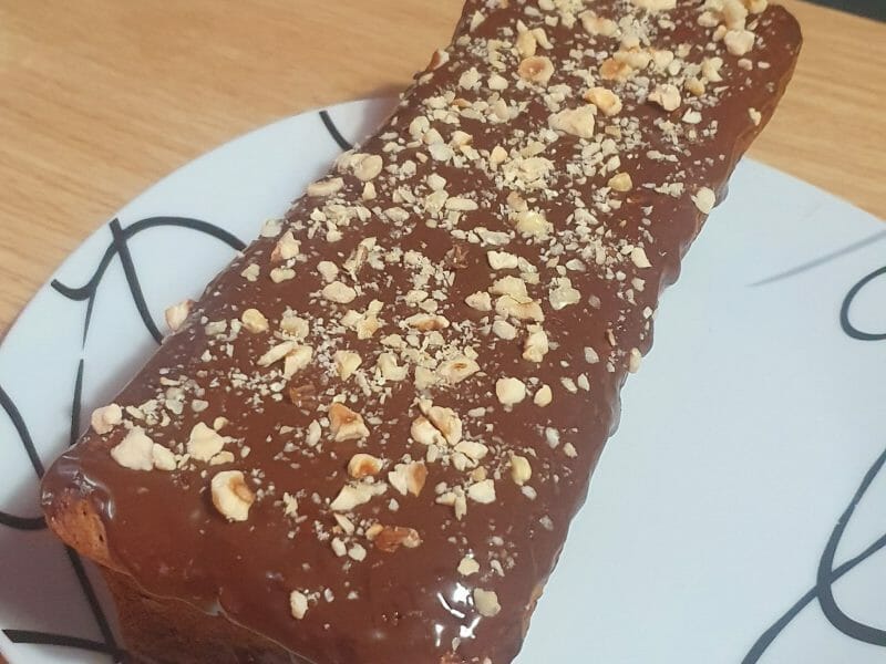 Cliquez pour zoomer ! Cake chocolat noisettes fondant Thermomix par yck