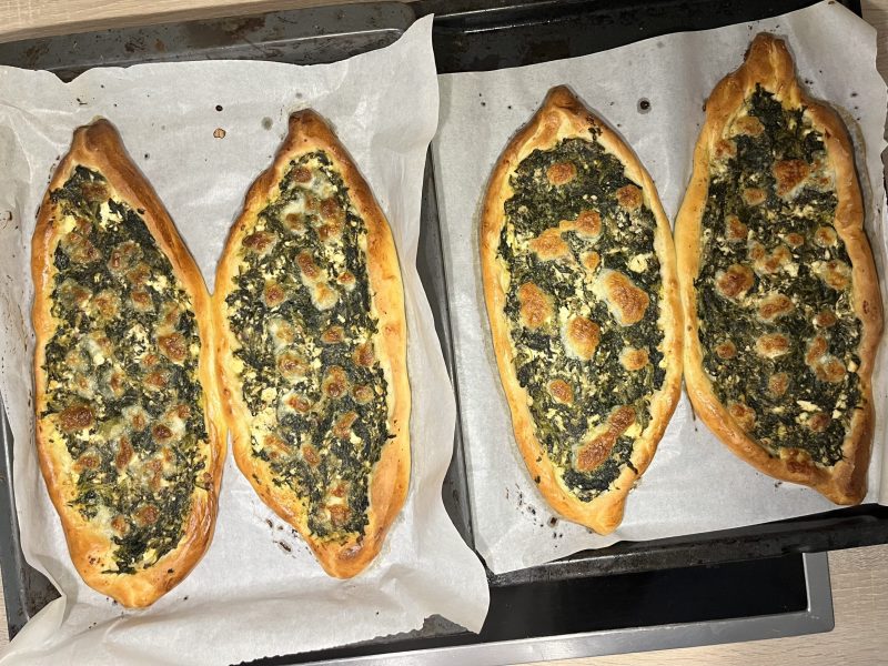 Cliquez pour zoomer ! Pide épinards et feta Thermomix par heejz