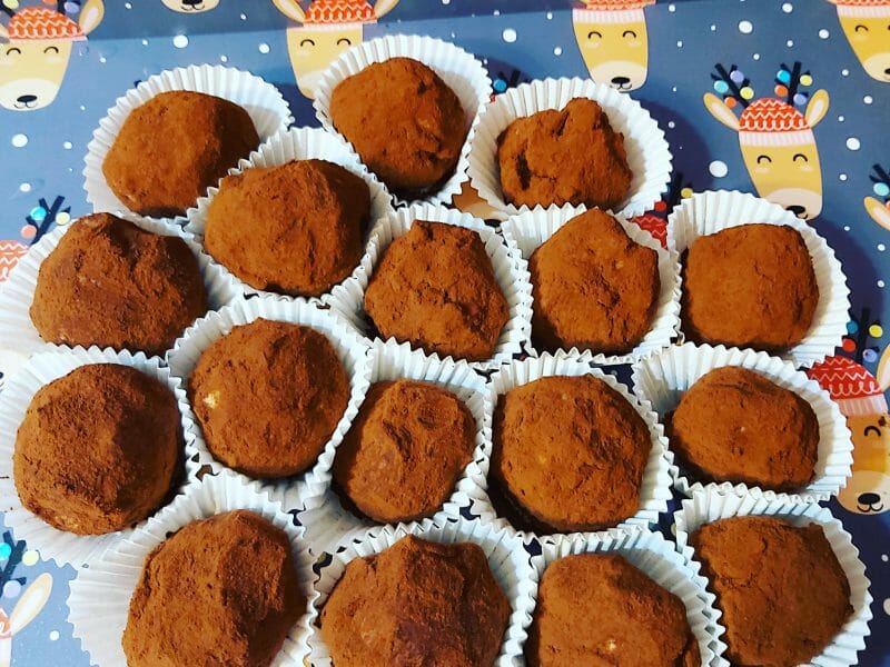 Cliquez pour zoomer ! Truffes au tiramisu Thermomix par dorotheelaguepe