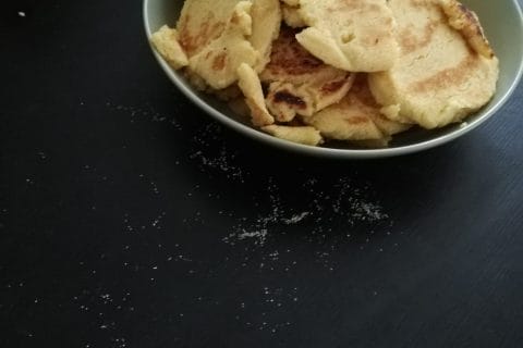 Cliquez pour zoomer ! Mini Harcha – Galettes à la semoule Thermomix par jessiejess