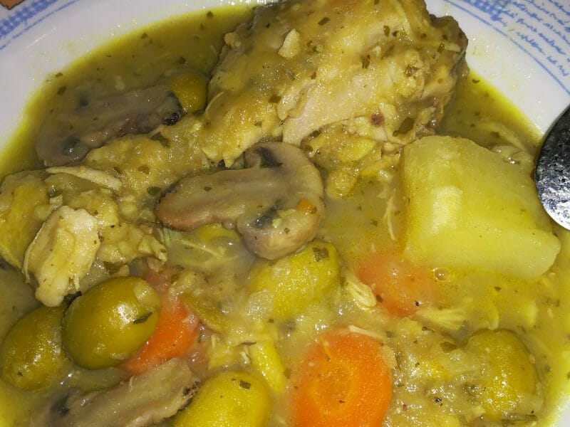 Cliquez pour zoomer ! Tajine de poulet aux olives Thermomix par lyzan