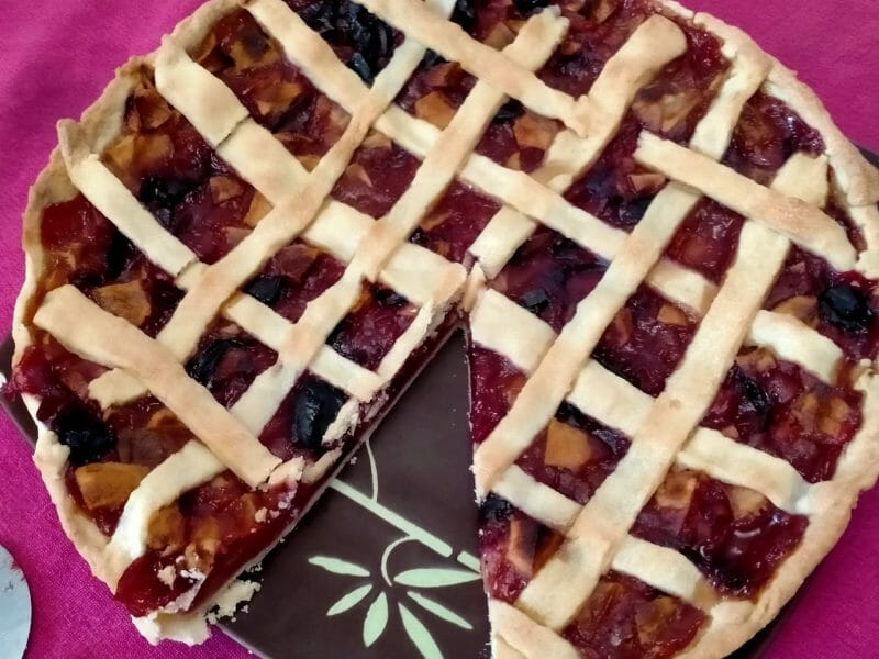 Cliquez pour zoomer ! Tarte aux prunes et poires Thermomix par sandy15