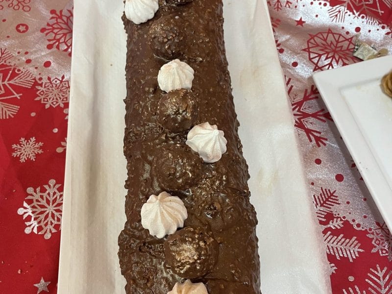 Cliquez pour zoomer ! Bûche Ferrero Rocher Thermomix par julie_110