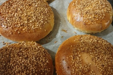 Cliquez pour zoomer ! Pains hamburger Thermomix par sophiehumbert67