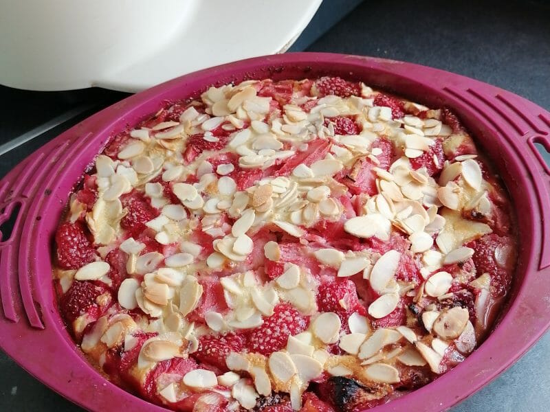 Cliquez pour zoomer ! Clafoutis aux fraises Thermomix par sese63