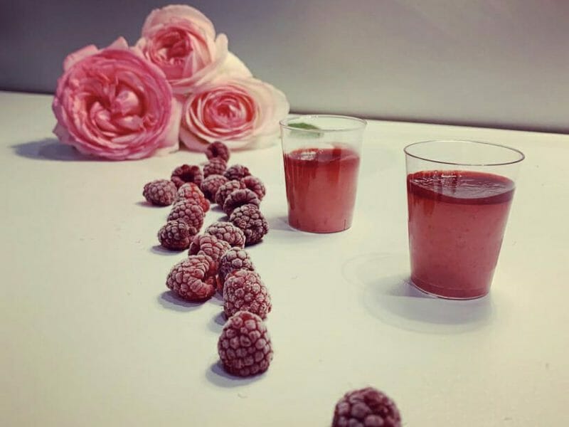 Cliquez pour zoomer ! Mousse à la framboise et son coulis Thermomix par christelleb1