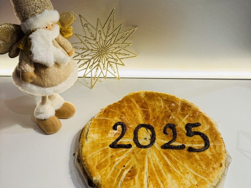 Cliquez pour zoomer ! Galette des rois à la frangipane Thermomix par christelleb1