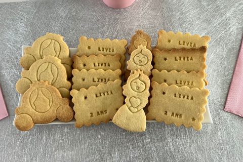 Cliquez pour zoomer ! Sablés de Noël Thermomix par Caroline_07