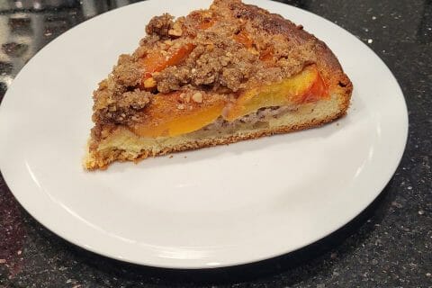Cliquez pour zoomer ! Tarte briochée aux prunes avec streusel Thermomix par rosettem