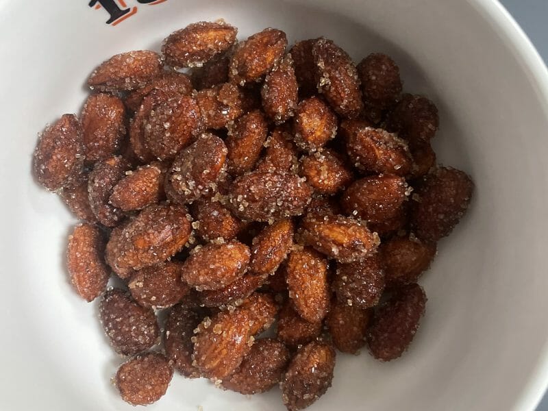 Cliquez pour zoomer ! Amandes grillées à la cannelle et au miel Thermomix par camin0uche