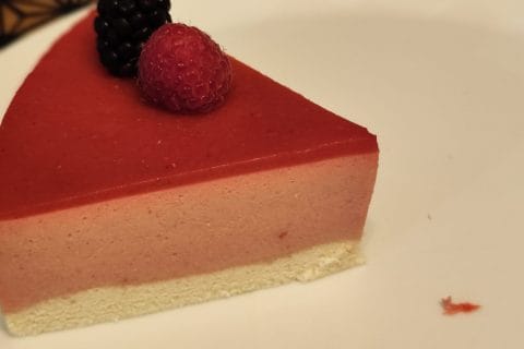 Cliquez pour zoomer ! Bavarois aux framboises Thermomix par ladidiiiii