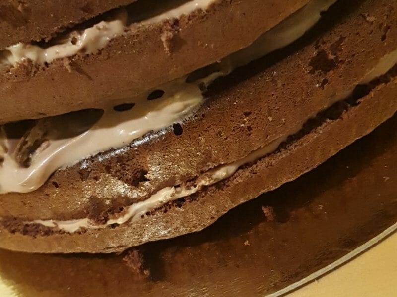 Cliquez pour zoomer ! Layer cake Kinder Bueno Thermomix par zeynaba