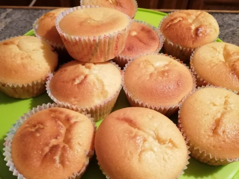 Cliquez pour zoomer ! Fondants au citron, coeur de lemon curd Thermomix par marina_29