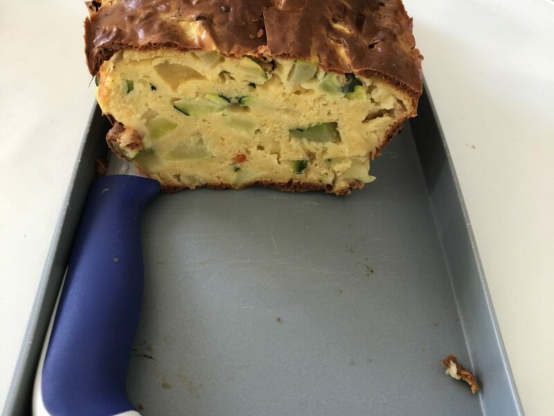 Cliquez pour zoomer ! Cake courgettes et cheddar Thermomix par nathjoff