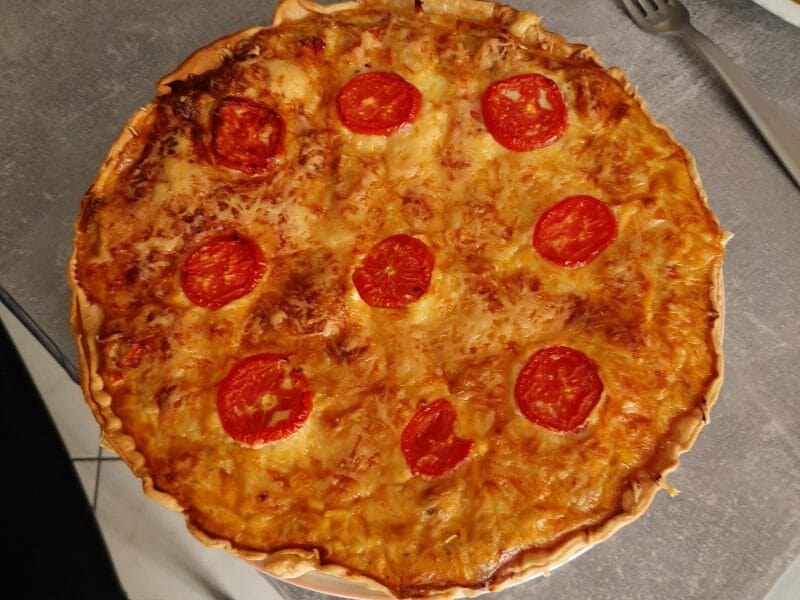 Cliquez pour zoomer ! Tarte au thon, tomate et moutarde Thermomix par mano01