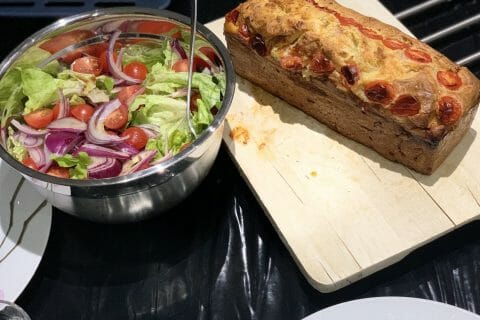 Cliquez pour zoomer ! Cake tomates mozzarella et lardons Thermomix par sandrina15