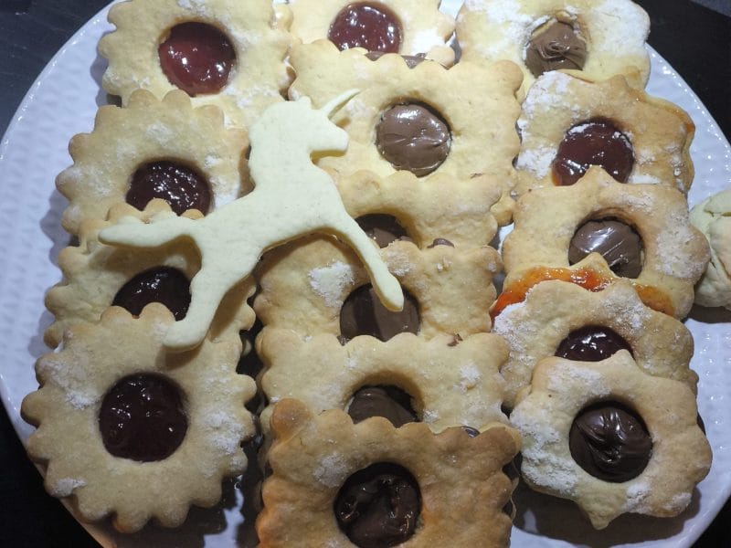 Cliquez pour zoomer ! Sablés à la confiture Thermomix par CKR1823