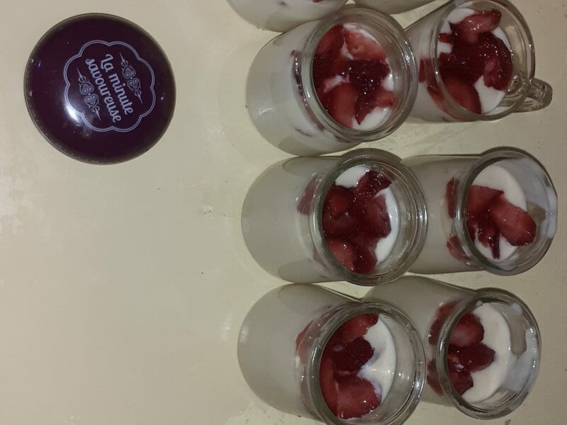 Crème dessert au chocolat blanc Thermomix par mina flore