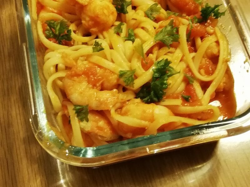 Cliquez pour zoomer ! Spaghettis aux crevettes et à l’ail Thermomix par vic17